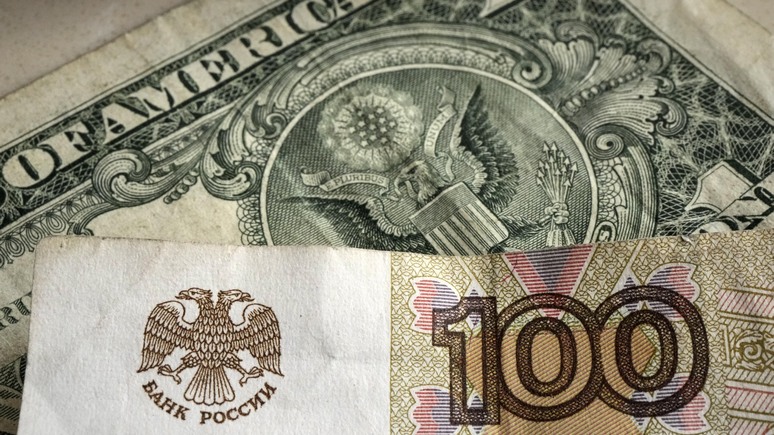 Обозреватель Boulevard Voltaire: экономика России оказалась способна выжить и без доллара
