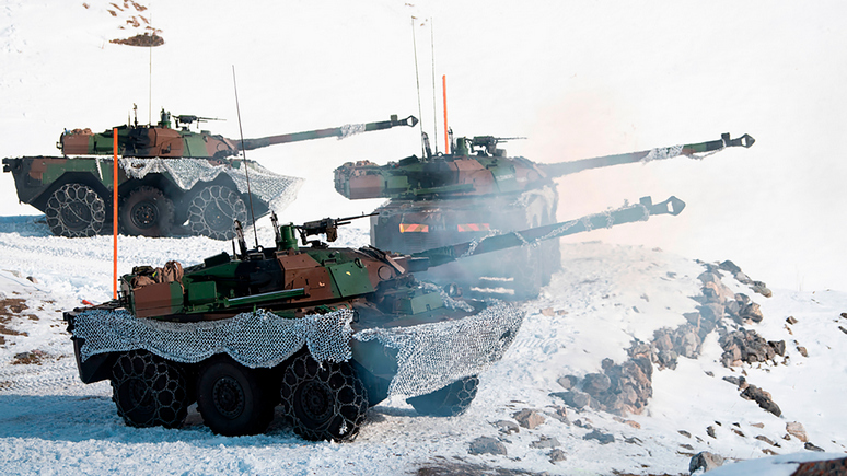 Le Figaro: на Украину прибыли первые французские бронеавтомобили AMX-10 RC