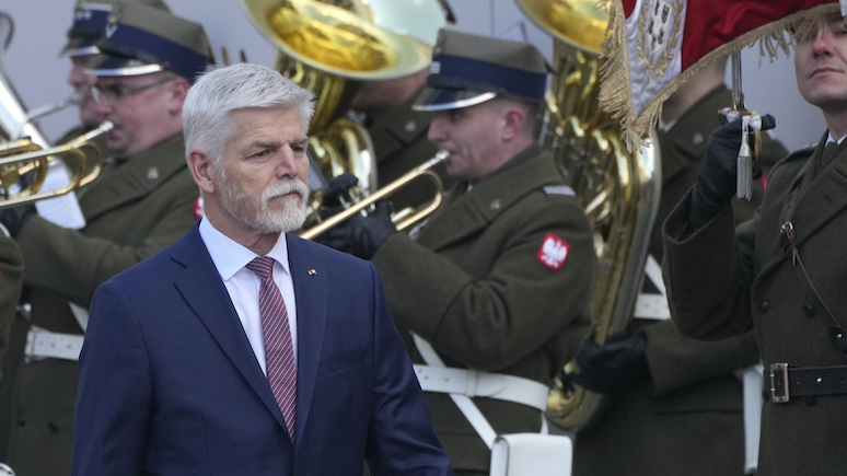 Чешский президент: у Киева остался последний шанс на успешное контрнаступление — потом денег не дадут