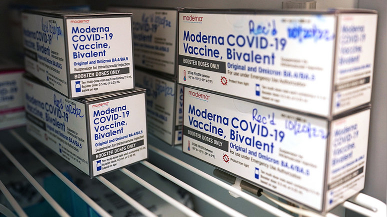 WION: в США раскритиковали планы компании Moderna резко повысить цену вакцины после отмены господдержки