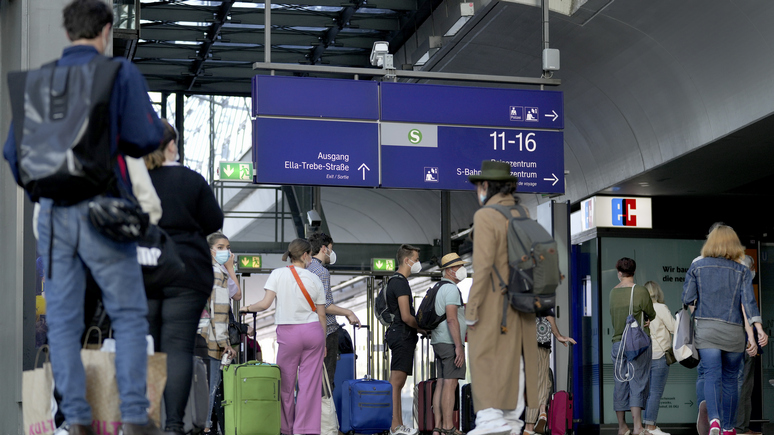 SZ: самая крупная за 30 лет — в Германии проходит масштабная «предупредительная забастовка» сотрудников транспортной сферы