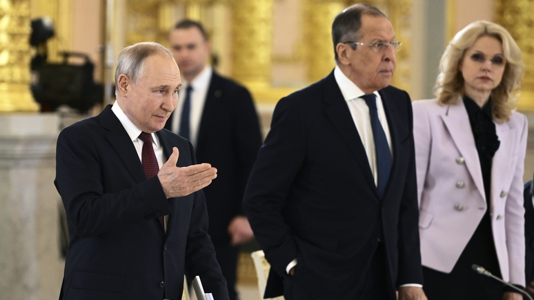 N-TV: новая внешнеполитическая концепция России — США объявлены главным противником Москвы