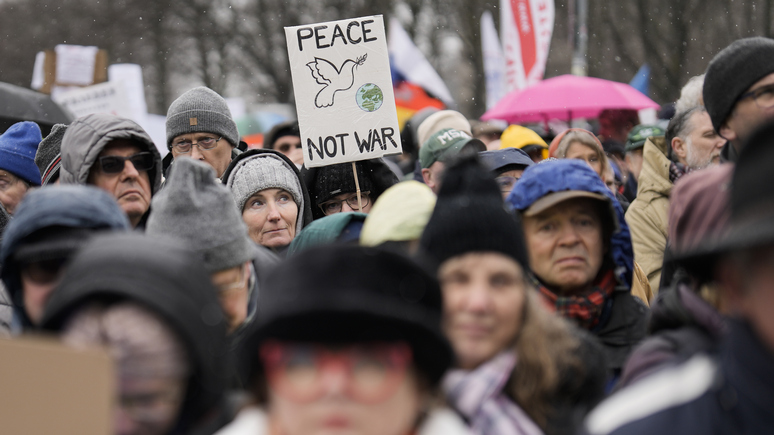 Der Tagesspiegel: Германия стала «частью машины убийств» — по всем немецким городам пройдут пасхальные марши мира