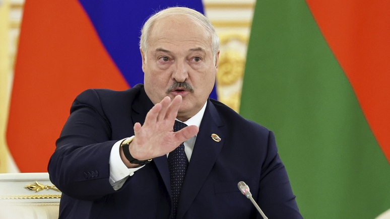 Полностью в ловушке: Le Figaro о политических манёврах Лукашенко между интеграцией с Россией и независимостью Белоруссии