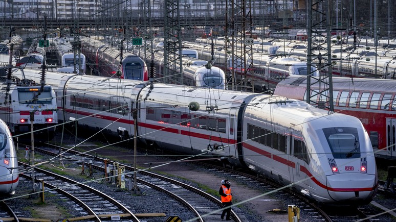 Der Spiegel: немецкую железнодорожную компанию предложили разделить — иначе недостатки не устранить