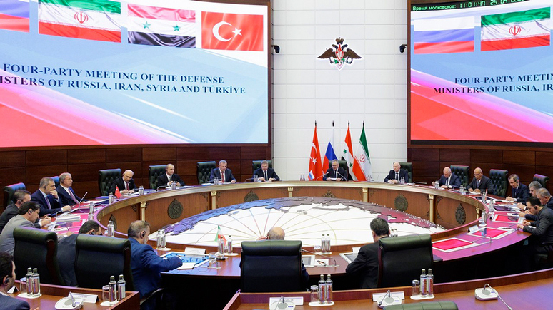 DS: на встрече в Москве Турция, Россия, Сирия и Иран обсудили конкретные шаги по нормализации отношений между Анкарой и Дамаском
