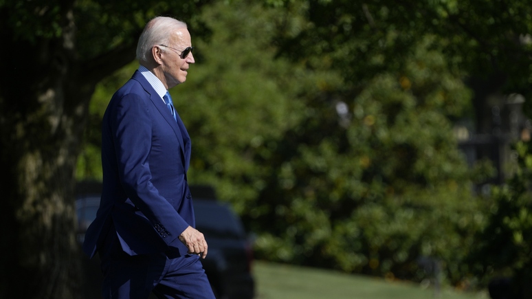 Hill: после заявления о желании переизбраться на второй срок рейтинг одобрения Байдена достиг исторического минимума