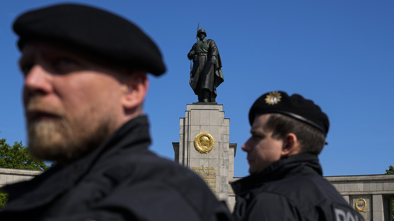 Der Tagesspiegel: «чаша терпения может переполниться» — берлинская полиция усилит контроль на День Победы