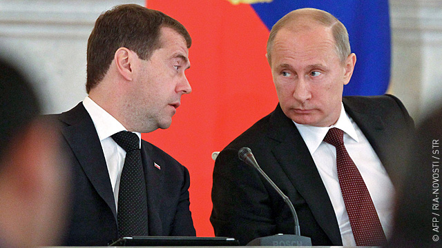 Медведев ввел войска в Южную Осетию  после «пинка» от Путина 