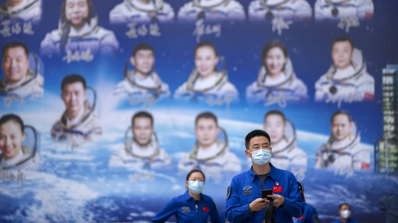 NYT: Китай объявил о планах отправить человека на Луну к 2030 году