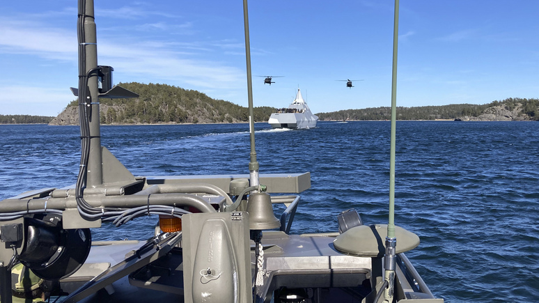 DN: ВМС Швеции вынуждены сокращать расходы и отменять военные учения