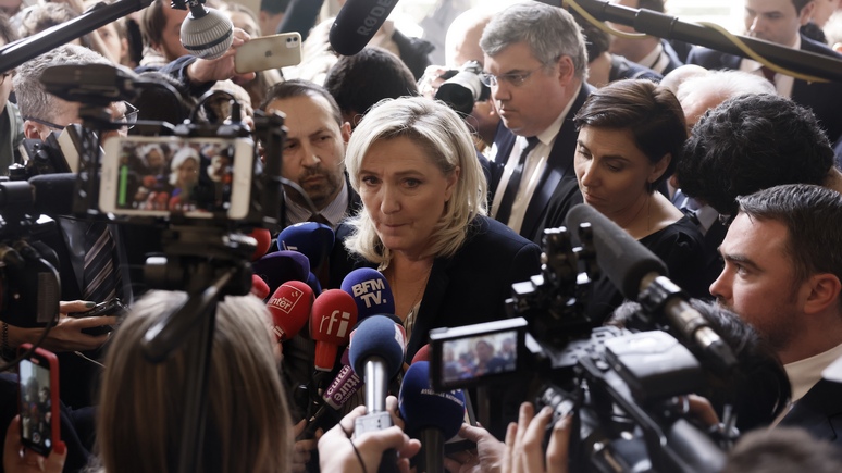 OF: Марин Ле Пен назвала «политическим делом» обвинения в слишком тесных связях её партии и России