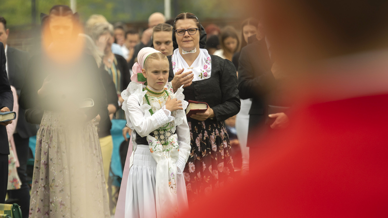Der Tagesspiegel: славянские меньшинства в Германии будут судиться с Берлином за право называться коренными народами