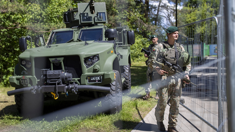 Times: западных лидеров на саммите в Вильнюсе будет охранять тысяча солдат НАТО