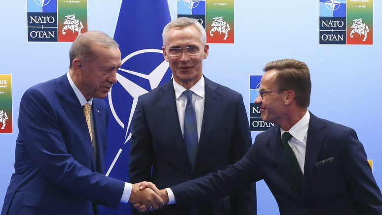 Bloomberg: «ненадёжный союзник» — шантаж Эрдогана даст ЕС ещё один повод не пустить Турцию в свои ряды