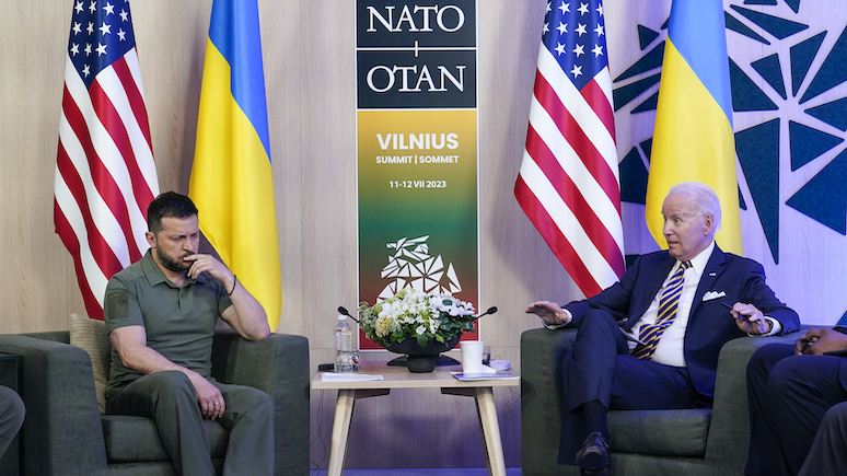 Польский генерал: украинцы имеют право чувствовать себя обманутыми — саммит НАТО не дал им никаких надежд 