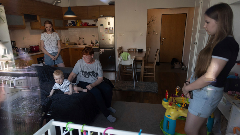 Bloomberg: для восстановления экономики Украине необходимо вернуть своих женщин