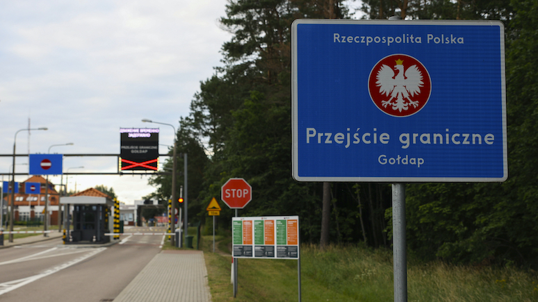 НАТО успокаивает Варшаву: защитим каждый сантиметр территории альянса, в том числе польской