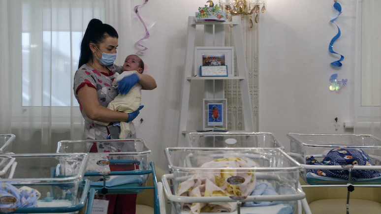 Grayzone: «постоянный приток отчаявшихся женщин» — индустрия суррогатного материнства на Украине процветает на фоне военных действий