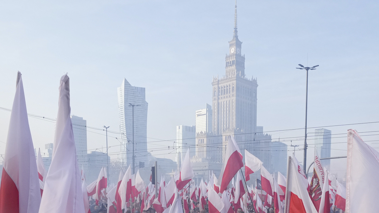 Польский генерал: сея панику и запугивая поляков Россией, власти рискуют свести к минимуму помощь Киеву