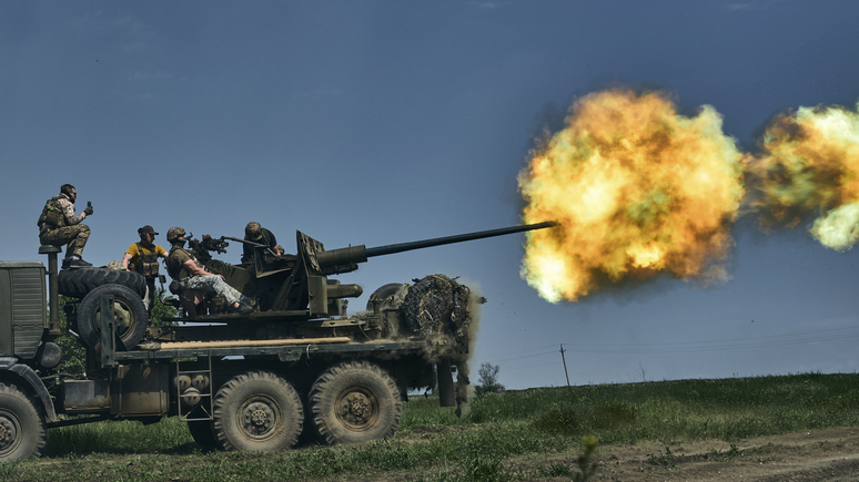 CNN: застопорившееся украинское «наступление» может обернуться огромной политической проблемой для Зеленского в США