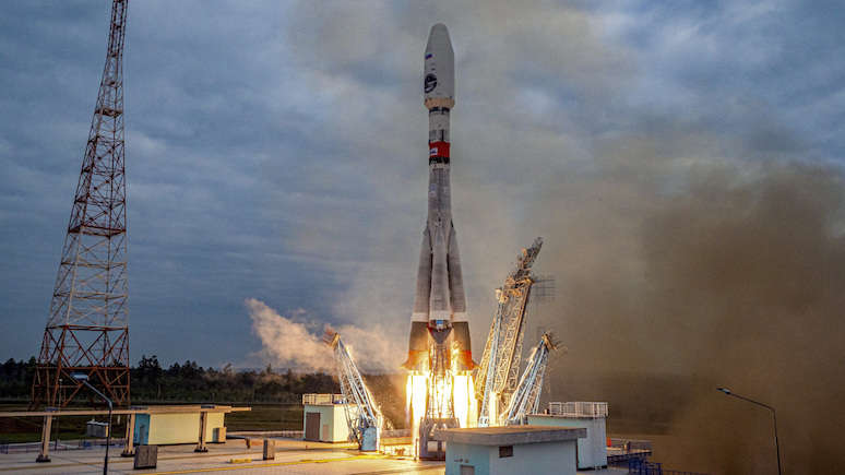 Politico о запуске российской миссии «Луна-25»: поможет восстановить равновесие в космической гонке с Китаем