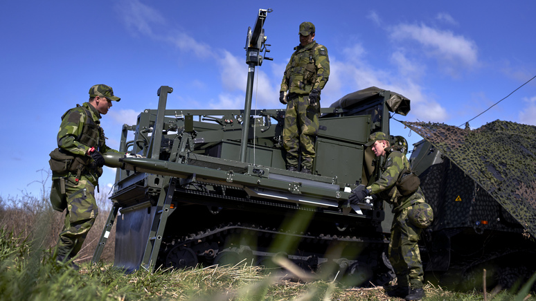 SwebbTV: шведская армия стоит на защите интересов глобалистов, а не собственной страны