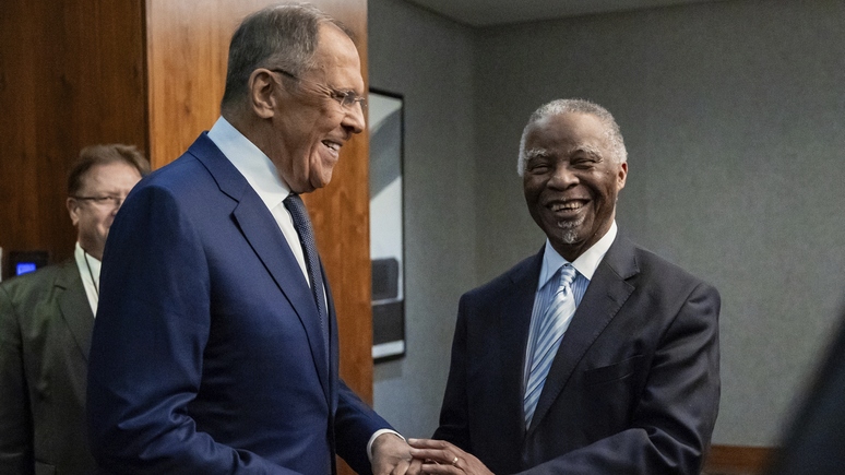 Conversation: Россия завоёвывает Африку с помощью «дипломатии памяти»