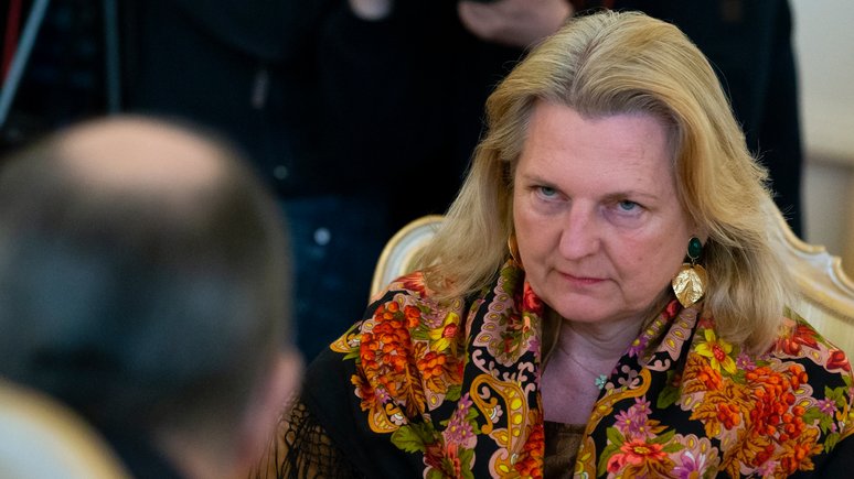 Politico: Карин Кнайсль заявила, что переедет в Санкт-Петербург