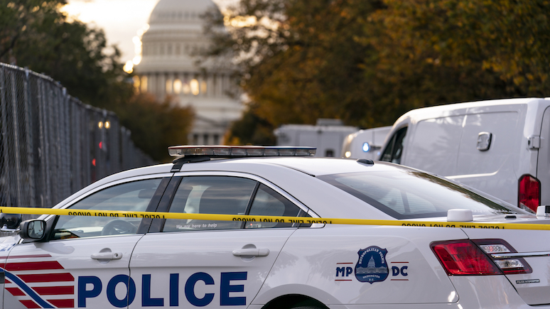 WT: ночуют в офисе и нанимают телохранителей — разгул преступности в Вашингтоне напугал американских конгрессменов 