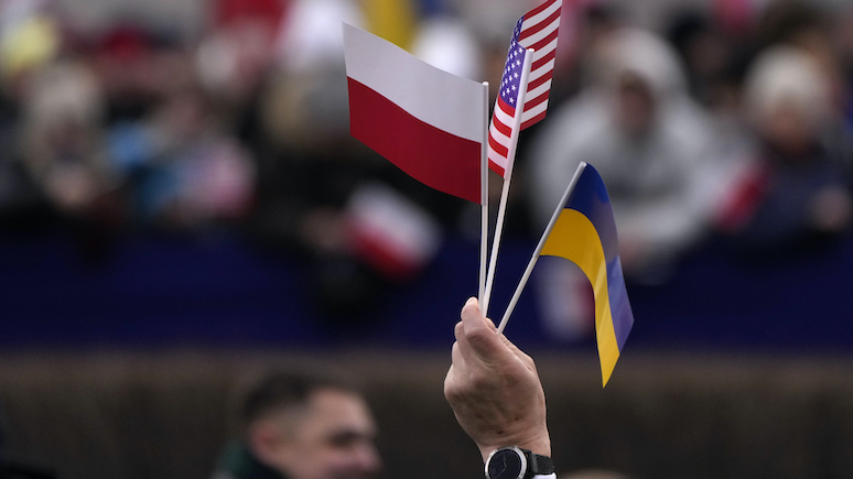 Польский политик: мы выставим Украине счёт, благодарность — это не валюта в международных отношениях