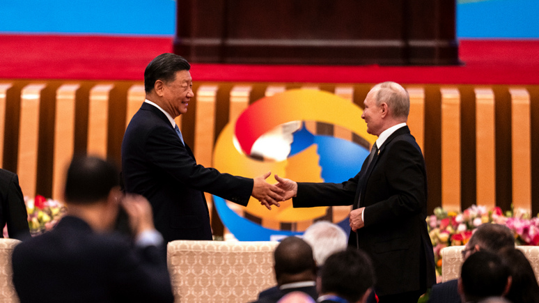 NYTimes: поездки Байдена в Израиль, а Путина в Китай выставили напоказ новые глобальные разногласия