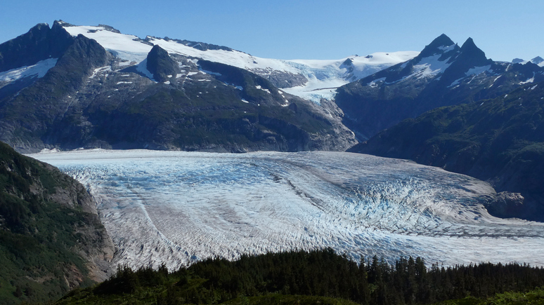 Reuters: Аляска судится с правительством за право добывать нефть и газ