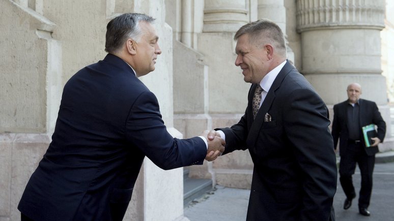 Politico: ЕС не планирует наказывать Орбана и Фицо за пророссийский настрой