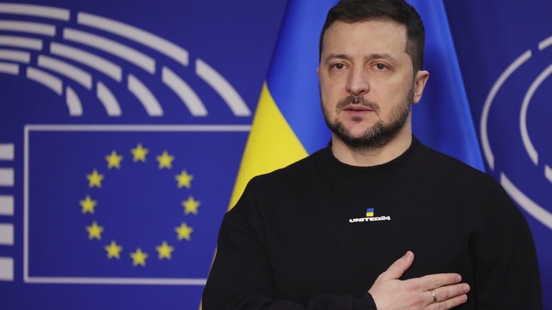 TAZ: Зеленский сам не верит, что Украину примут в ЕС, — он просто пытается привлечь внимание Запада