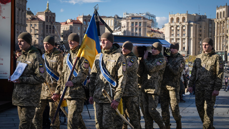 Watson: большие потери истощают украинскую армию