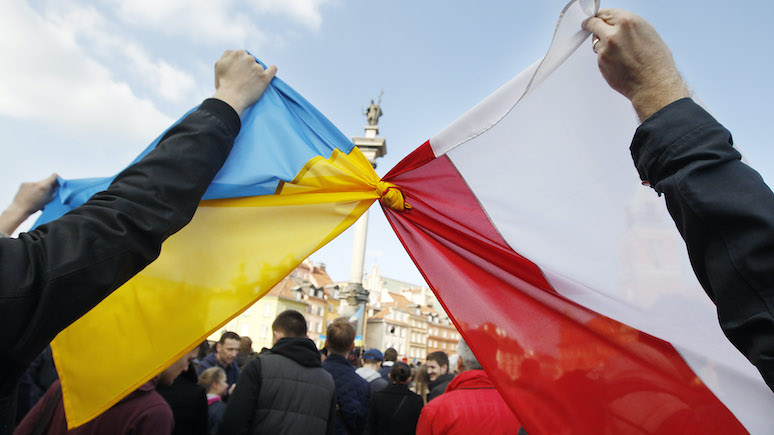 «Споров будет только больше»: отношения Варшавы и Киева хороши только на фото