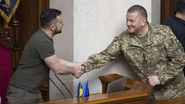 СТРАНА: офис Зеленского запретил украинским губернаторам общаться с главкомом ВСУ Залужным