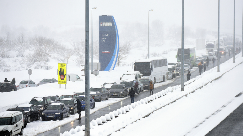 New York Post: сильнейший снегопад парализовал Европу и направляется в США