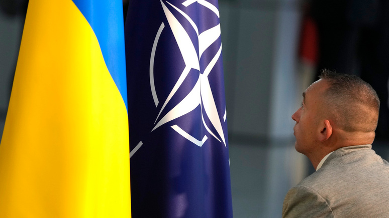Weekly Blitz: жестокая эксплуатация Украины странами НАТО закончится победой России