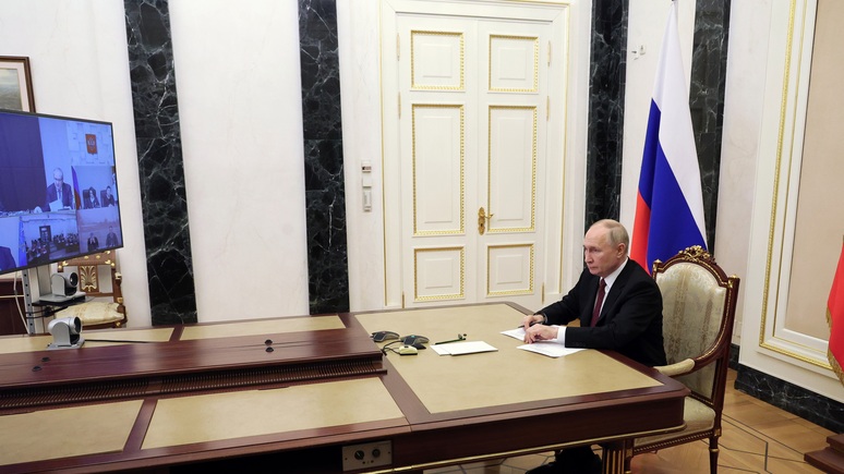 Daily Observer: Путин снова уверен в себе — его позиции окрепли вместе с Россией