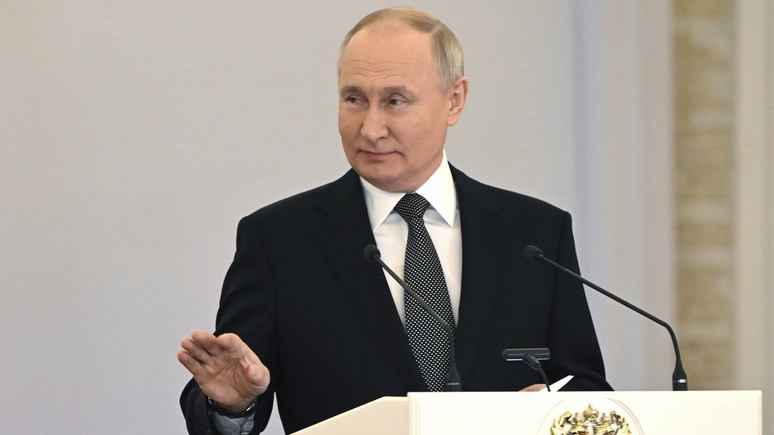 La Dépêche: Путин подводит итоги «улыбнувшегося» ему года
