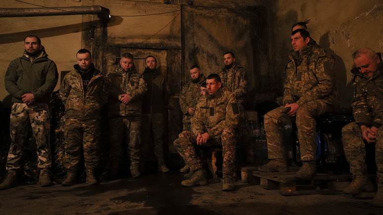 France info: уставшие украинские солдаты требуют сменить их на фронте
