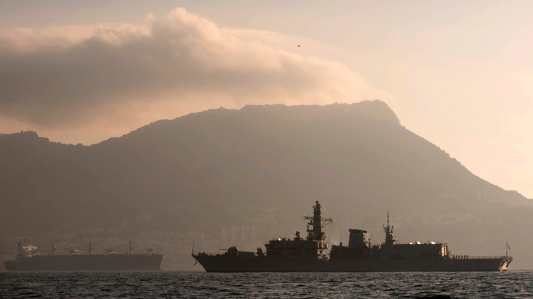 Telegraph: из-за нехватки моряков британским ВМС приходится списывать военные суда для комплектования новых