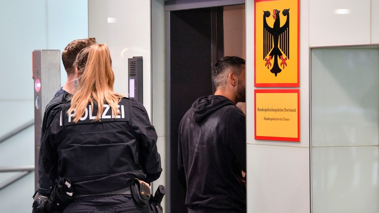 N-TV: тюремные сроки вместо штрафов — в Германии обратили внимание на излишнюю суровость к безбилетникам