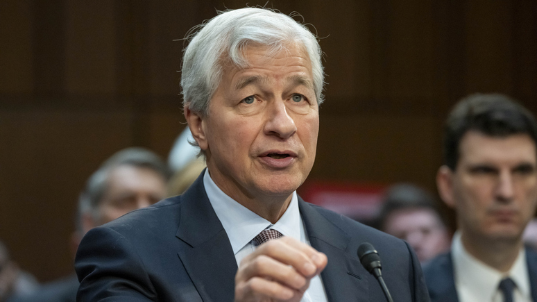 Глава JPMorgan: США несутся к обрыву в экономике со своим госдолгом в размере $34 трлн