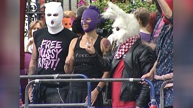 Pussy Riot намерены продолжить борьбу с «гарантом авторитарной системы»