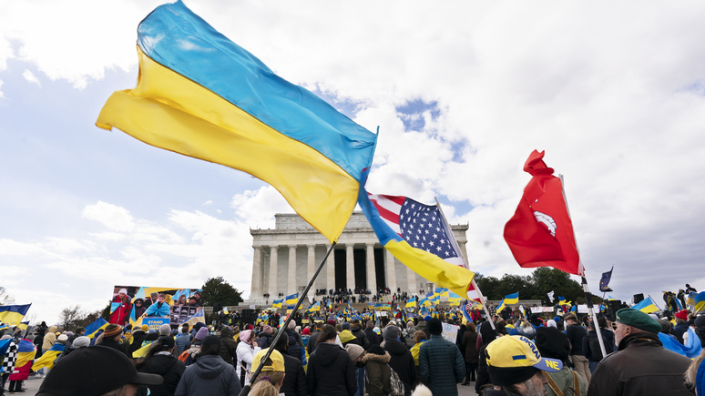 NBC: американцы украинского происхождения чувствуют себя преданными из-за задержки конгрессом выдачи военной помощи Киеву