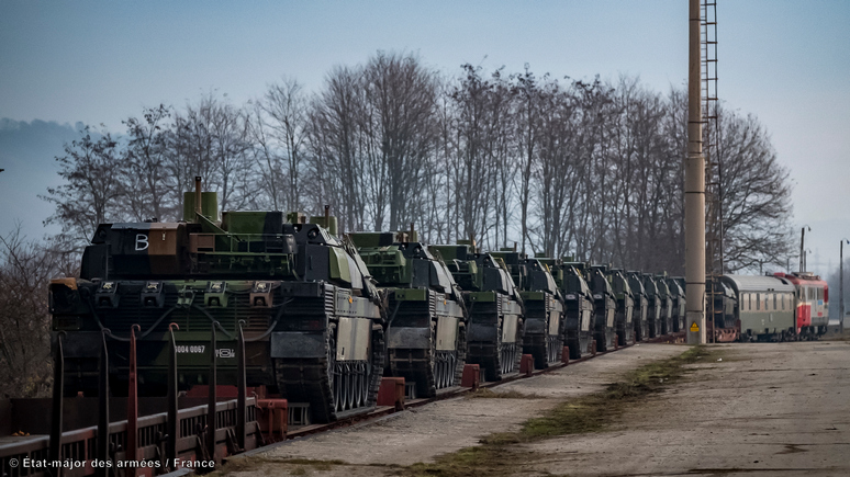 Le Monde: «российская угроза» побудила ЕС и НАТО задуматься о мобильности войск