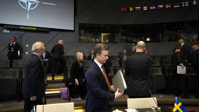 GT: вступление Швеции в НАТО усложнит отношения с Россией и ослабит Европу в угоду США